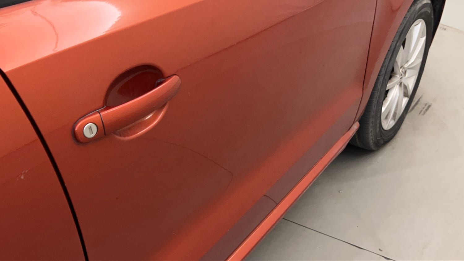 Used 2014 Volkswagen Polo Highline1.2L (P) Petrol Manual dents MINOR SCRATCH