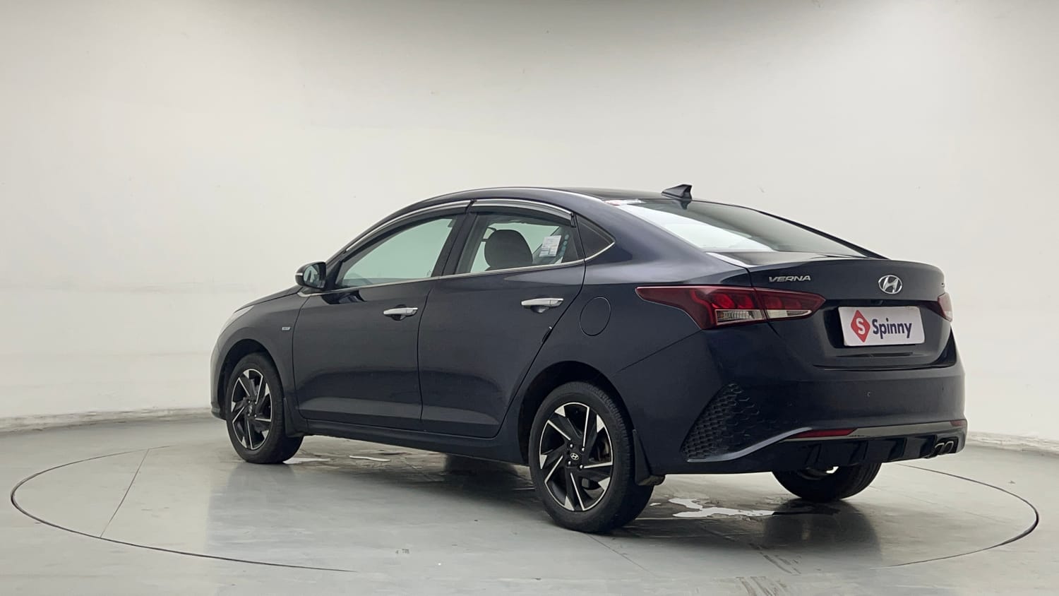 Used 2021 Hyundai Verna SX (O) 1.0 Turbo DCT Petrol Automatic exterior LEFT REAR CORNER VIEW