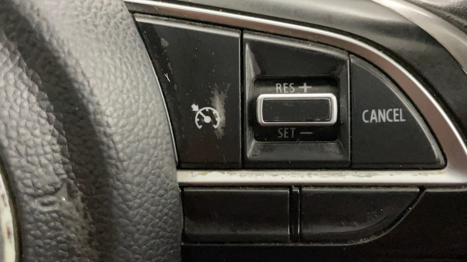 Used 2022 Maruti Suzuki Brezza ZXi Plus AT Petrol Automatic top_features Cruise control