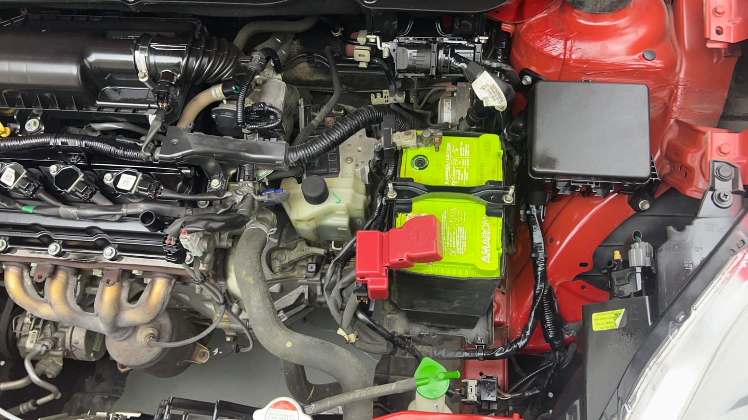 Used 2020 Maruti Suzuki Swift VXi AMT Petrol Automatic engine ENGINE LEFT SIDE VIEW