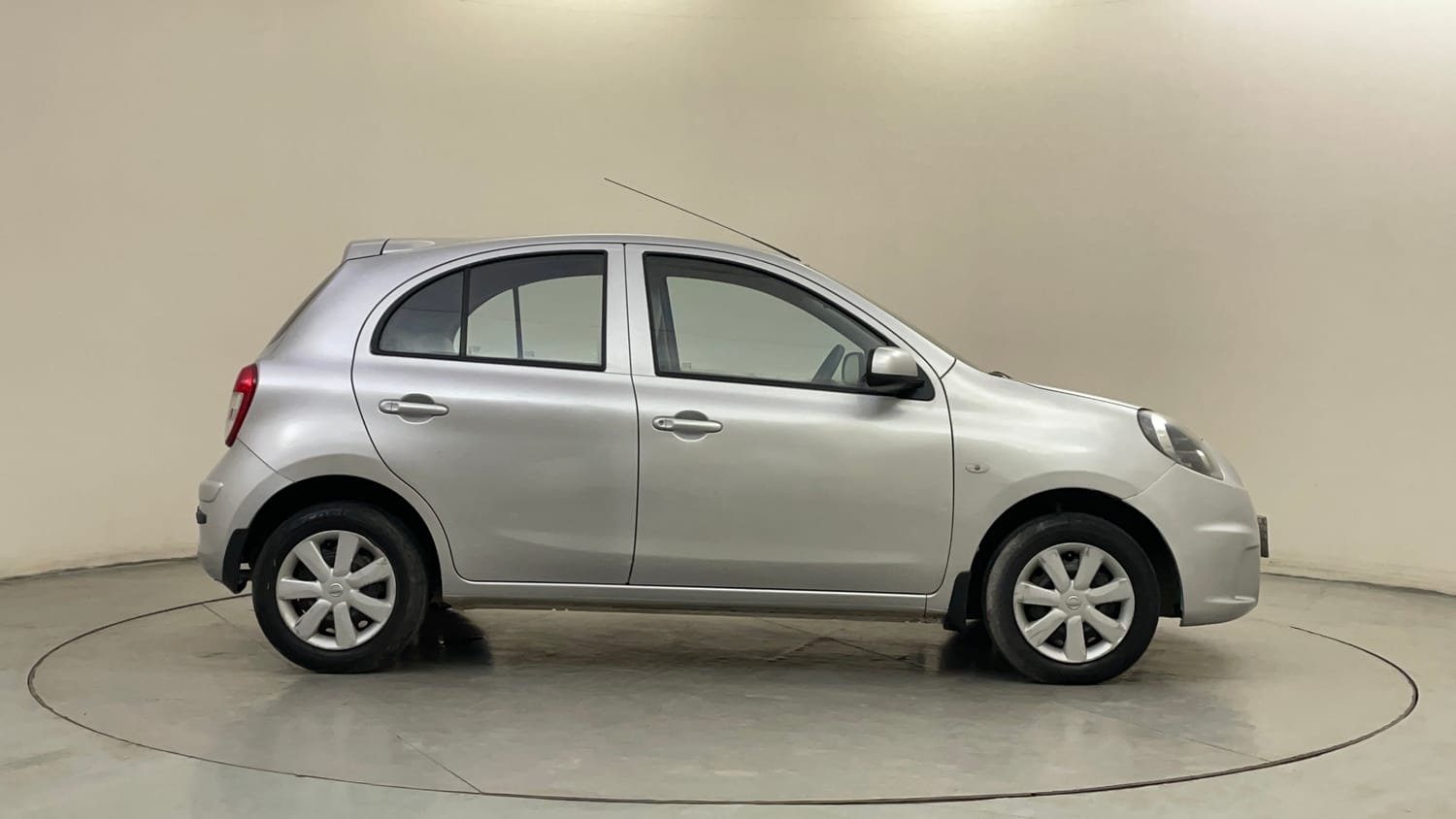 Used 2016 Nissan Micra Active XV Safety Pack Petrol Manual exterior RIGHT SIDE VIEW
