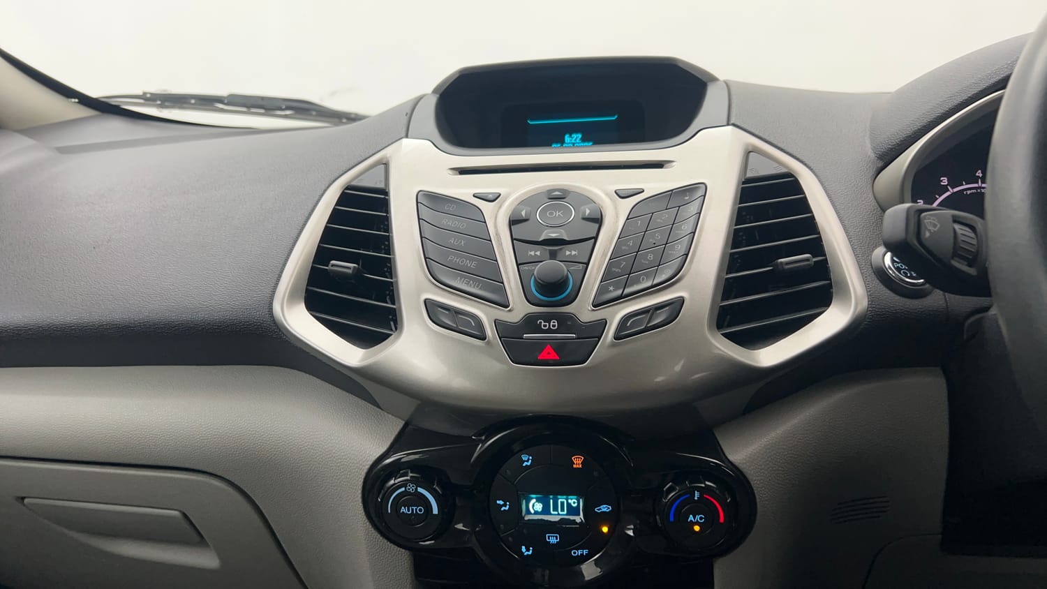 Used 2016 Ford EcoSport Titanium 1.5L Ti-VCT AT Petrol Automatic interior MUSIC SYSTEM & AC CONTROL VIEW
