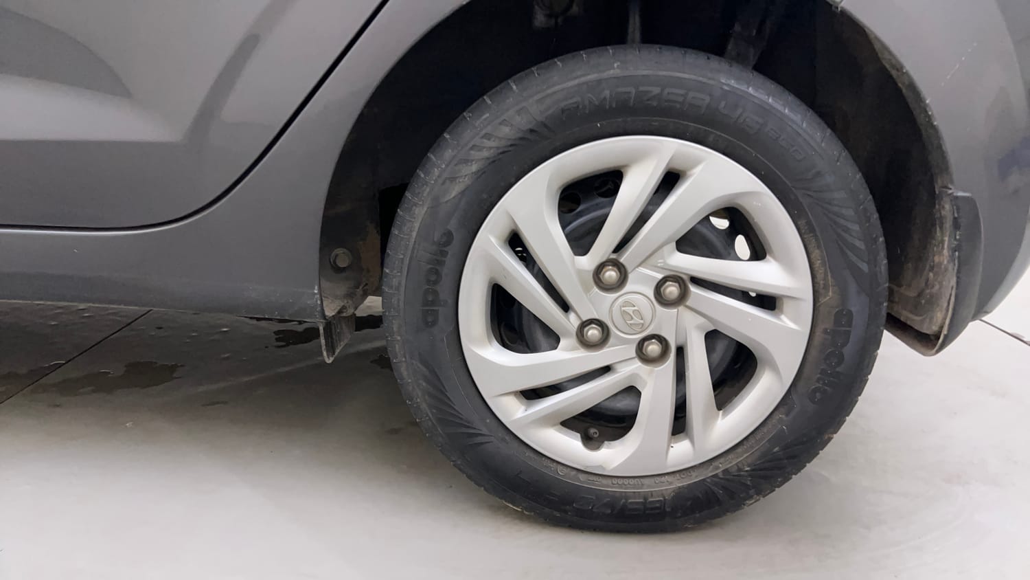 Used 2021 Hyundai Grand i10 Nios Magna 1.2 Kappa VTVT Petrol Manual tyres LEFT REAR TYRE RIM VIEW
