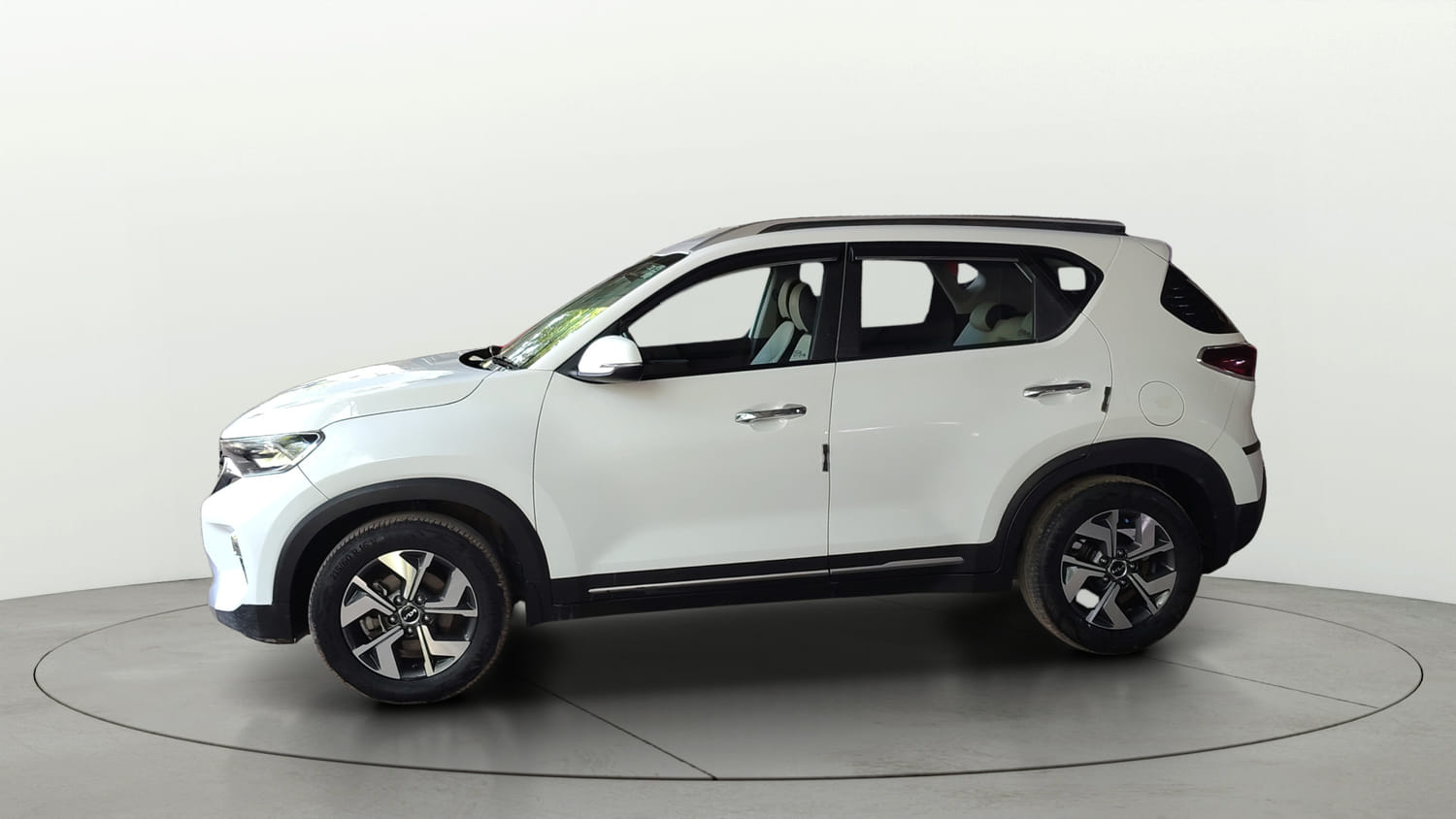Used 2021 Kia Sonet HTX Plus 1.0 iMT Petrol Manual exterior LEFT SIDE VIEW
