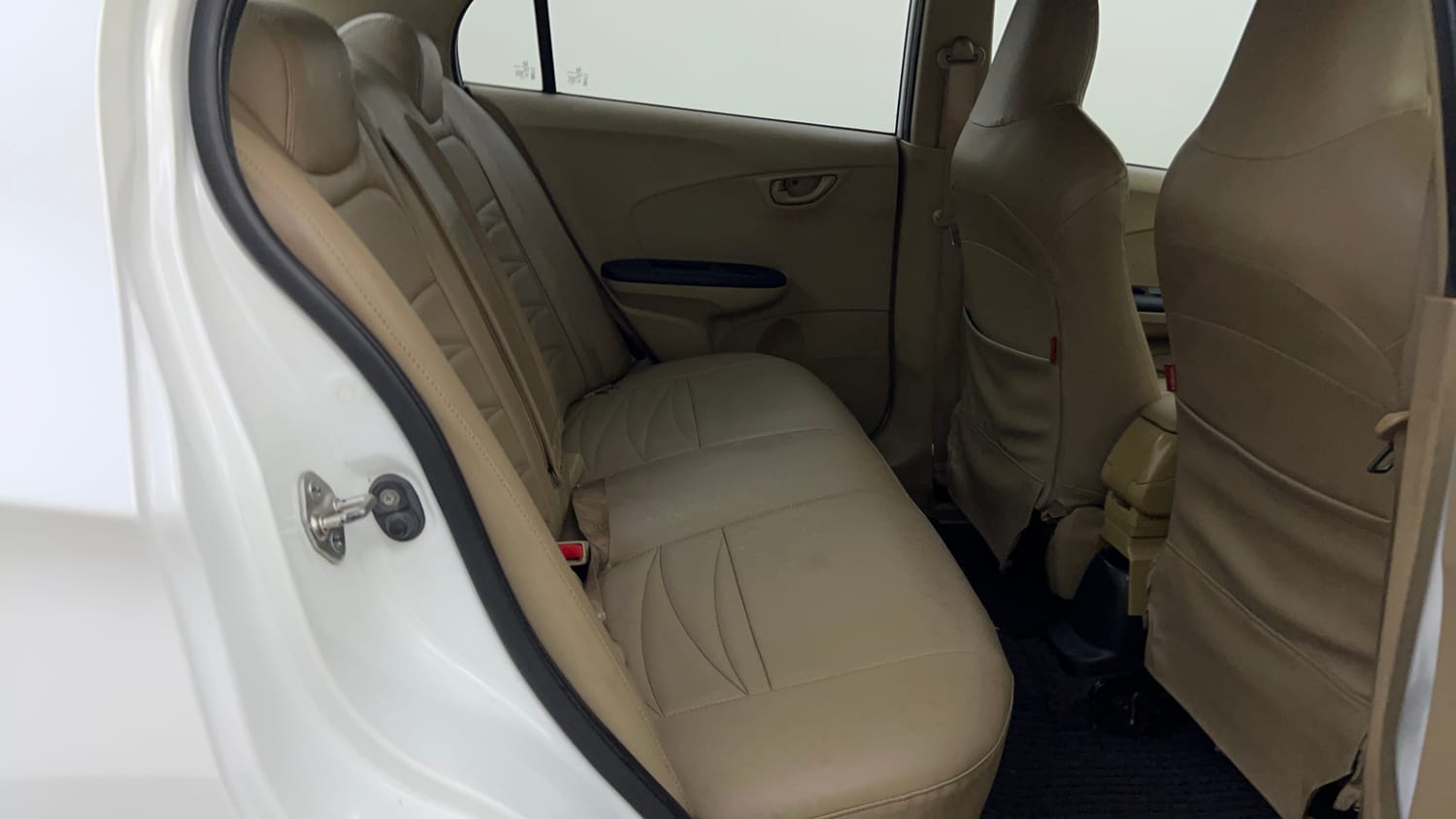 Used 2015 Honda Amaze 1.2 SX i-VTEC Petrol Manual interior RIGHT SIDE REAR DOOR CABIN VIEW
