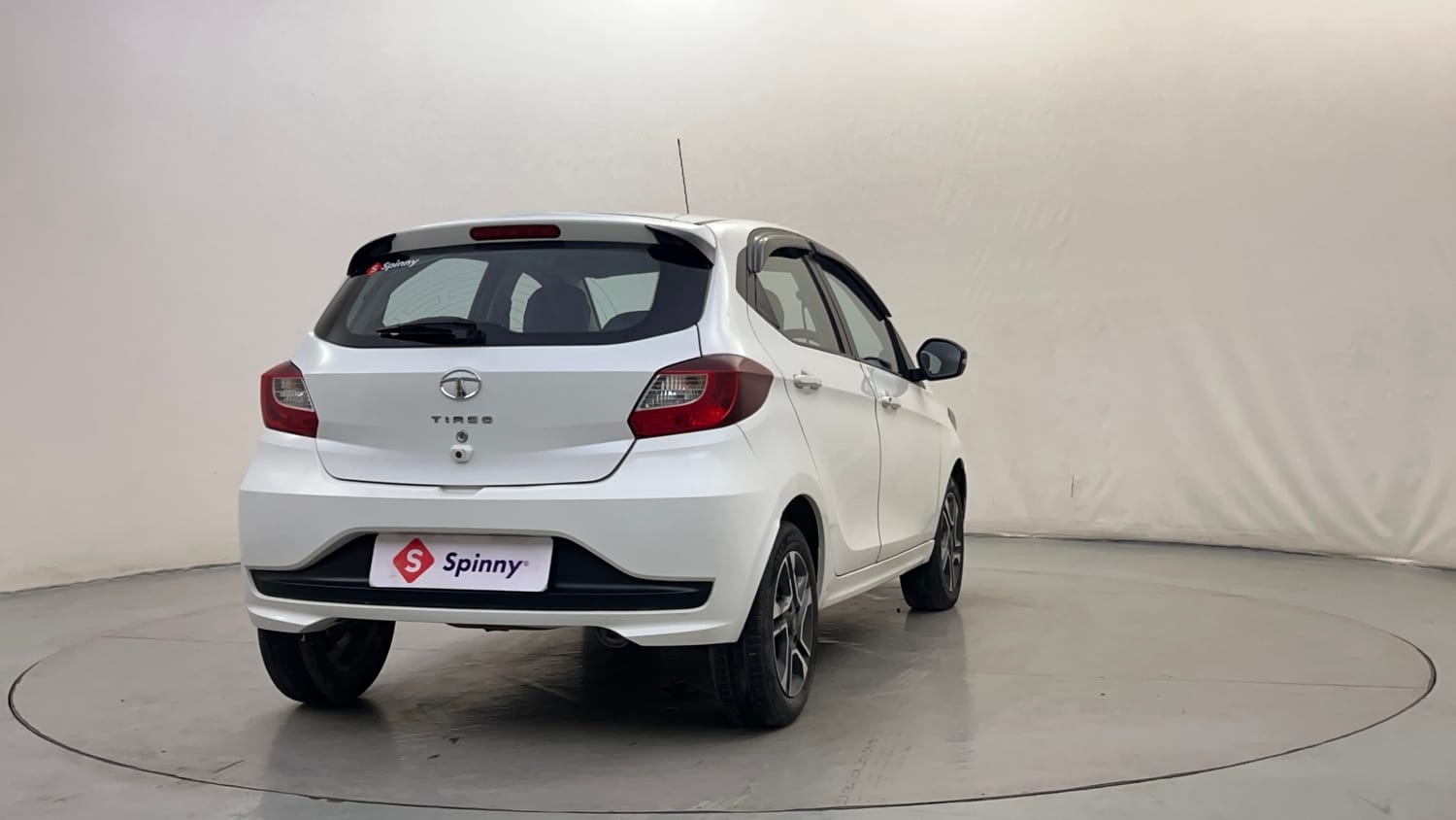 Used 2022 Tata Tiago XZA Plus Petrol Automatic exterior RIGHT REAR CORNER VIEW