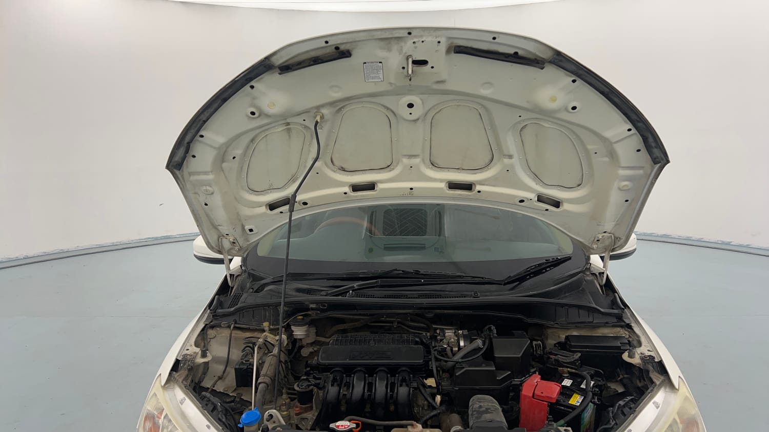 Used 2014 Honda City S Petrol Manual engine ENGINE & BONNET OPEN FRONT VIEW