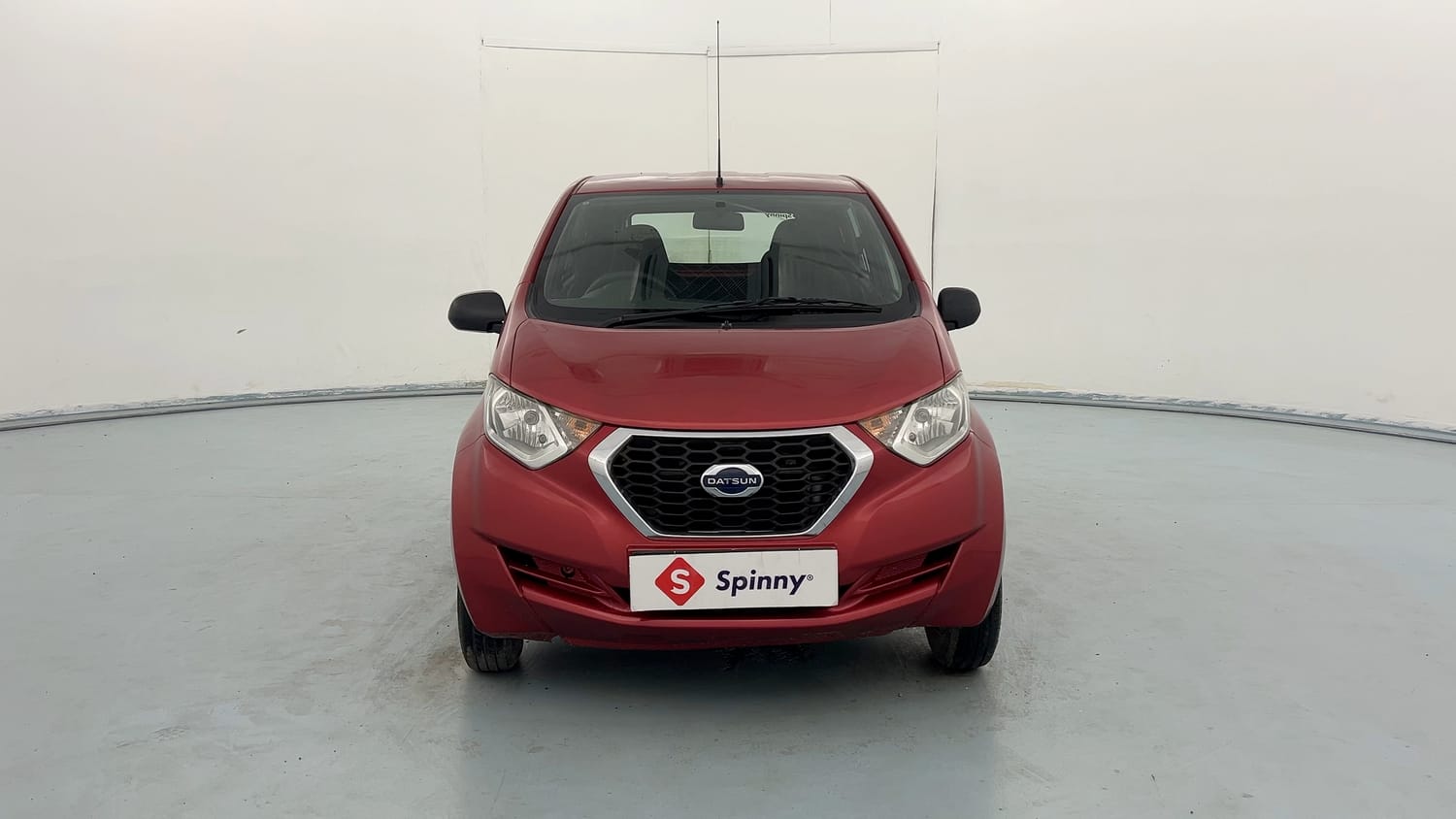 Used 2019 Datsun Redi-GO T (O) Petrol Manual exterior FRONT VIEW