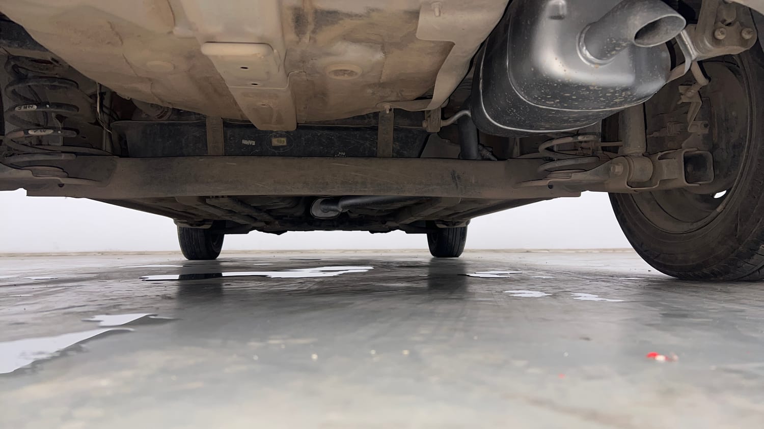 Used 2018 Hyundai Grand i10 Sportz 1.2 Kappa VTVT Petrol Manual extra REAR UNDERBODY VIEW (TAKEN FROM REAR)