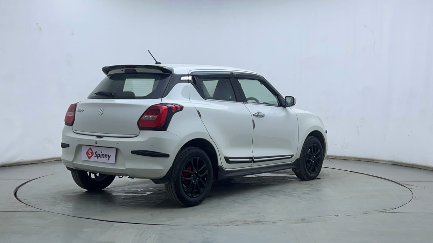 Used 2020 Maruti Suzuki Swift ZXi AMT Petrol Automatic exterior RIGHT REAR CORNER VIEW