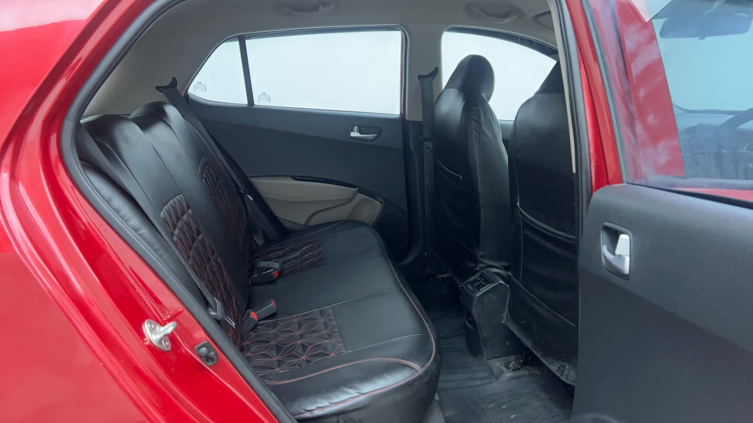 Used 2019 Hyundai Grand i10 Sportz 1.2 Kappa VTVT Petrol Manual interior RIGHT SIDE REAR DOOR CABIN VIEW