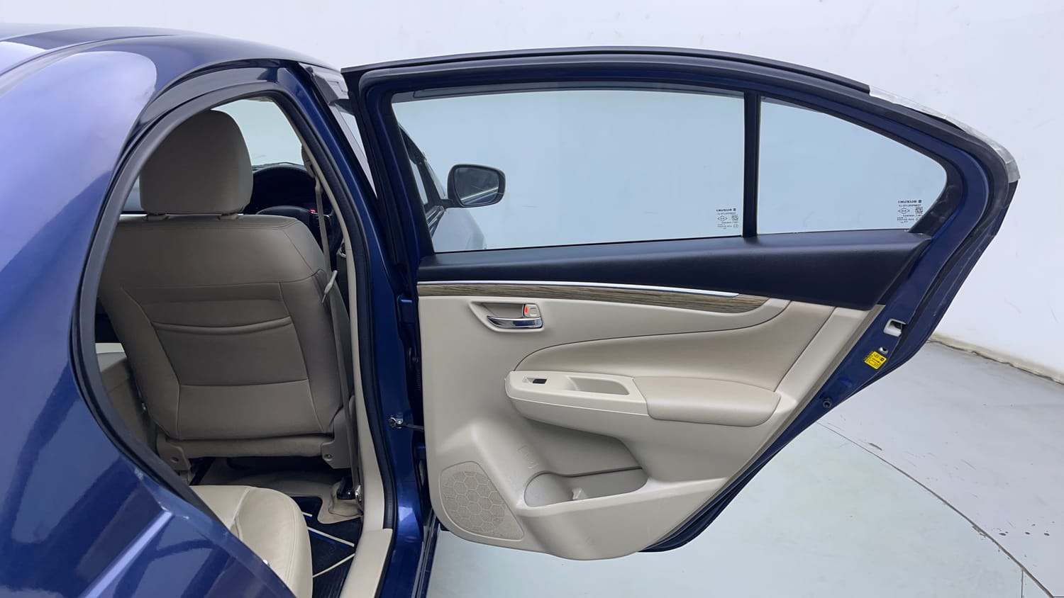 Used 2021 Maruti Suzuki Ciaz Alpha Hybrid 1.5 Petrol Manual interior RIGHT REAR DOOR OPEN VIEW