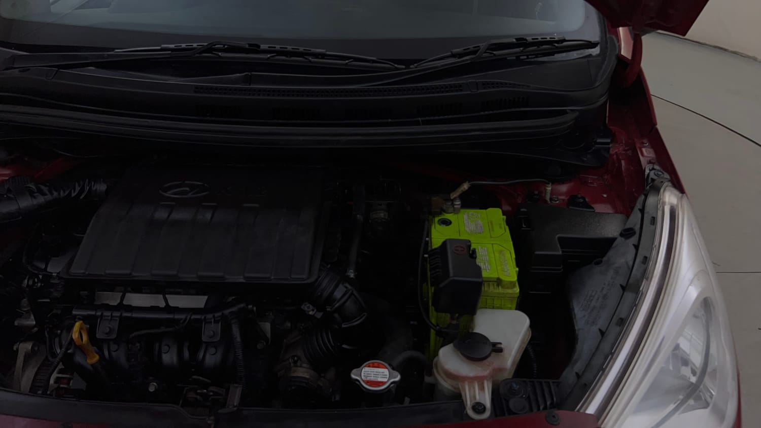Used 2019 Hyundai Grand i10 Sportz 1.2 Kappa VTVT Petrol Manual engine ENGINE LEFT SIDE HINGE & APRON VIEW