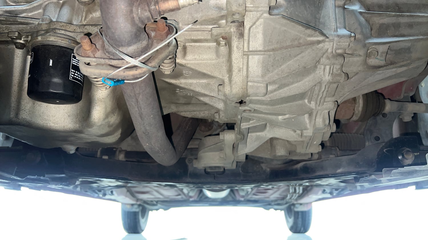 Used 2020 Maruti Suzuki Swift VXi AMT Petrol Automatic extra FRONT LEFT UNDERBODY VIEW