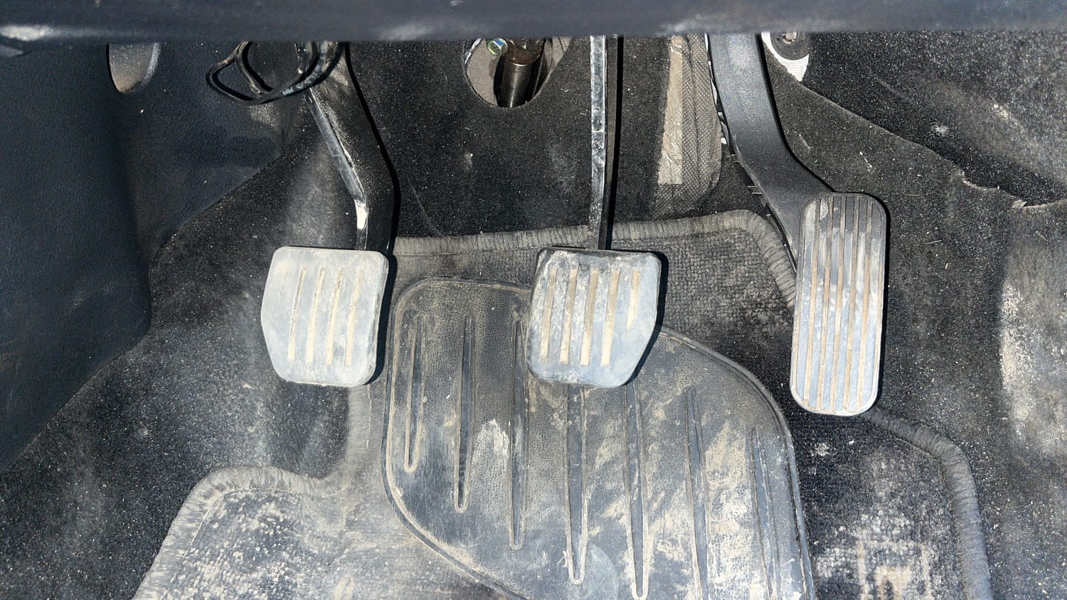 Used 2023 Tata Harrier XZ Plus Dark Edition Diesel Manual interior PEDALS VIEW