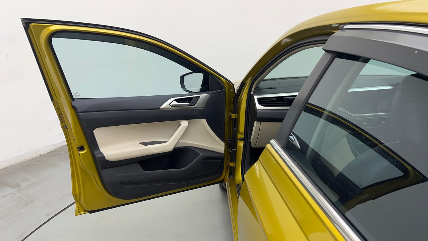 Used 2023 Volkswagen Virtus Highline 1.0 TSI AT Petrol Automatic interior LEFT FRONT DOOR OPEN VIEW