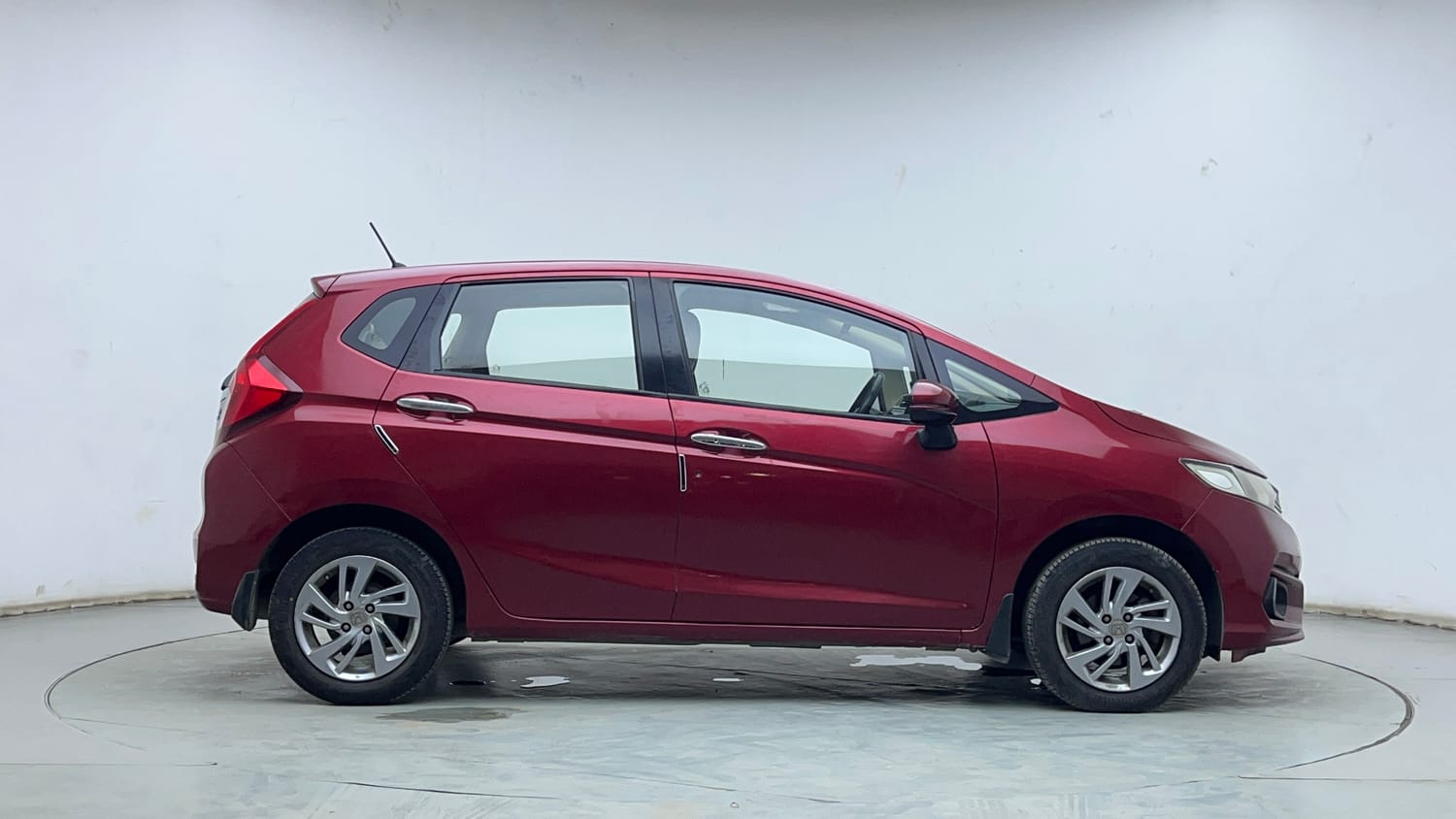 Used 2021 Honda Jazz VX CVT Petrol Automatic exterior RIGHT SIDE VIEW