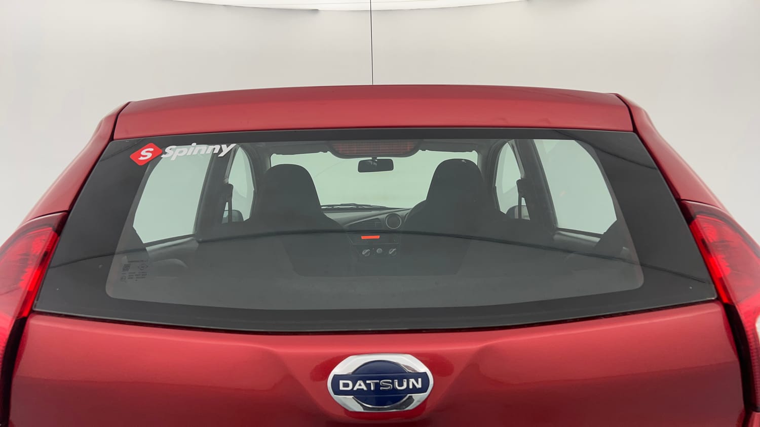 Used 2019 Datsun Redi-GO T (O) Petrol Manual exterior BACK WINDSHIELD VIEW