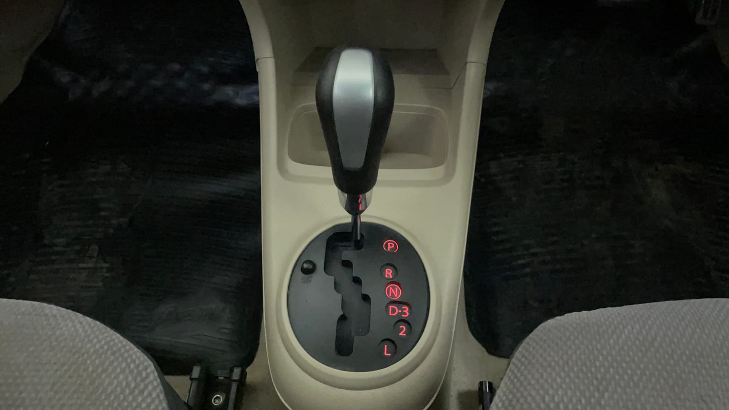 Used 2012 Maruti Suzuki A-Star Vxi (ABS) AT Petrol Automatic interior GEAR  KNOB VIEW