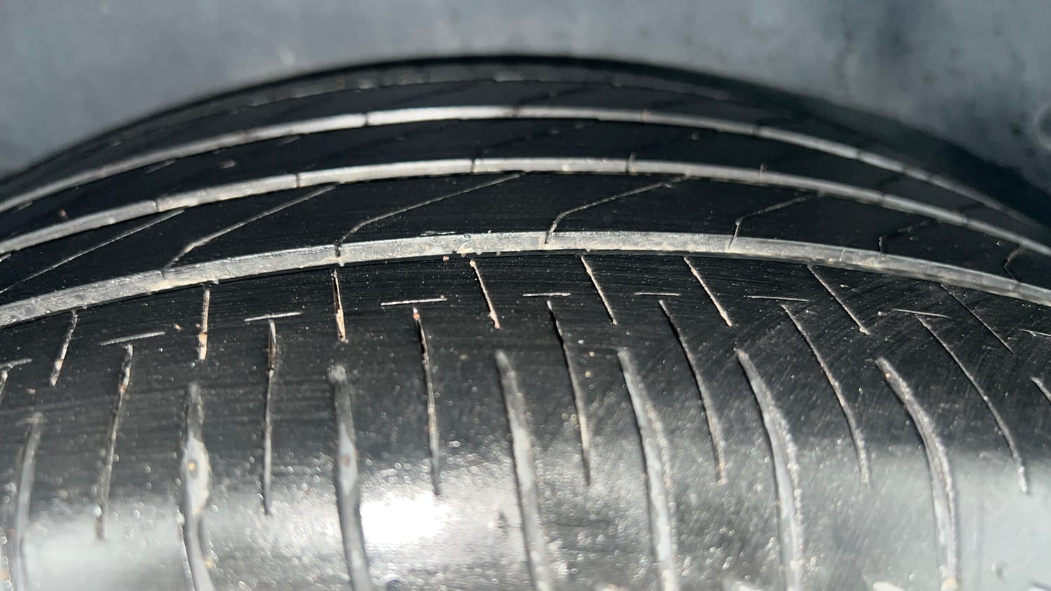 Used 2023 Honda Elevate ZX CVT Petrol Automatic tyres RIGHT REAR TYRE TREAD VIEW