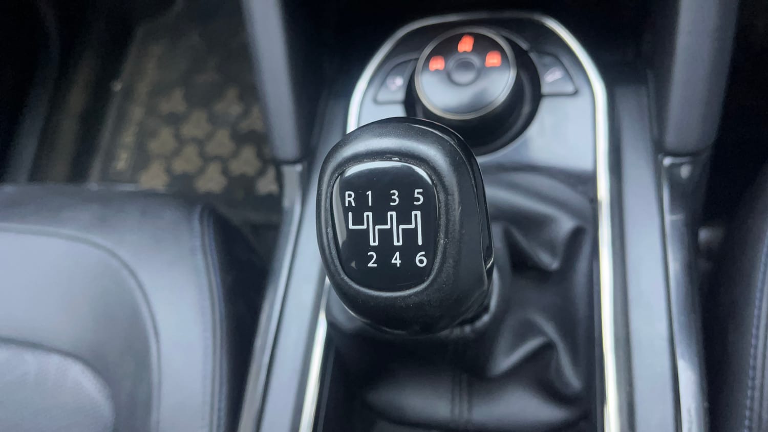 Used 2023 Tata Harrier XZ Plus Dark Edition Diesel Manual interior GEAR  KNOB VIEW