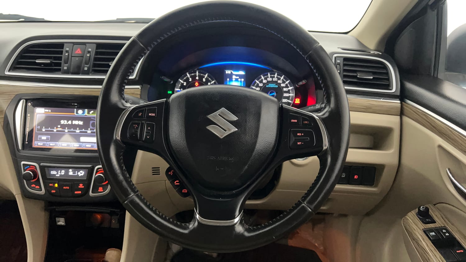 Used 2019 Maruti Suzuki Ciaz Alpha Hybrid 1.5 Petrol Manual interior STEERING VIEW