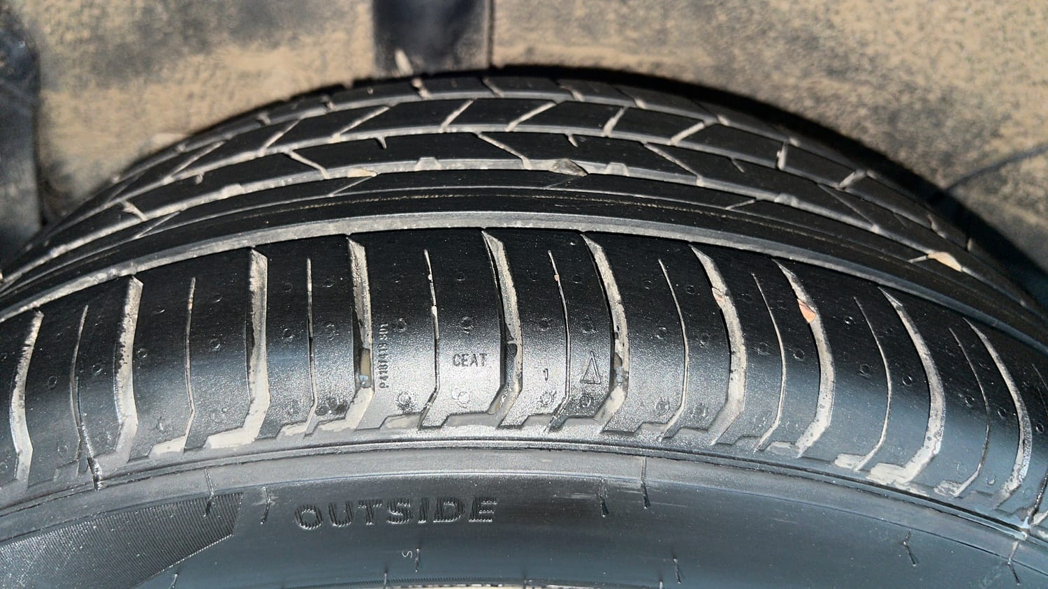 Used 2026 Hyundai i20 N Line N8 1.0 Turbo DCT Petrol Automatic tyres RIGHT REAR TYRE TREAD VIEW