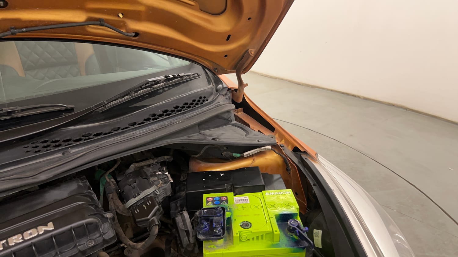 Used 2018 Tata Tiago Revotron XZ Petrol Manual engine ENGINE LEFT SIDE HINGE & APRON VIEW