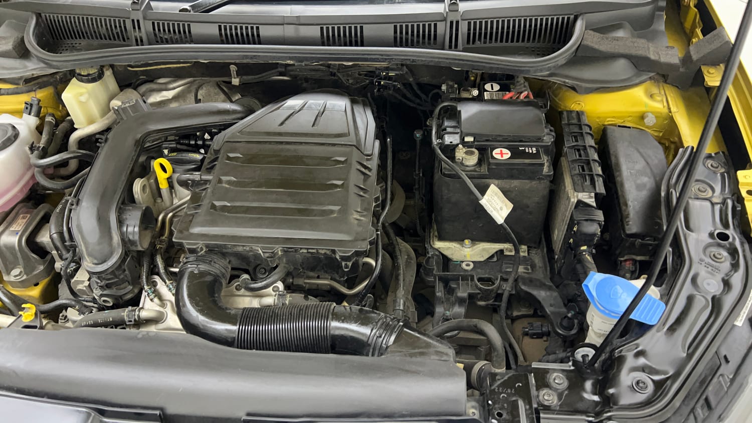 Used 2023 Volkswagen Virtus Highline 1.0 TSI AT Petrol Automatic engine ENGINE LEFT SIDE VIEW