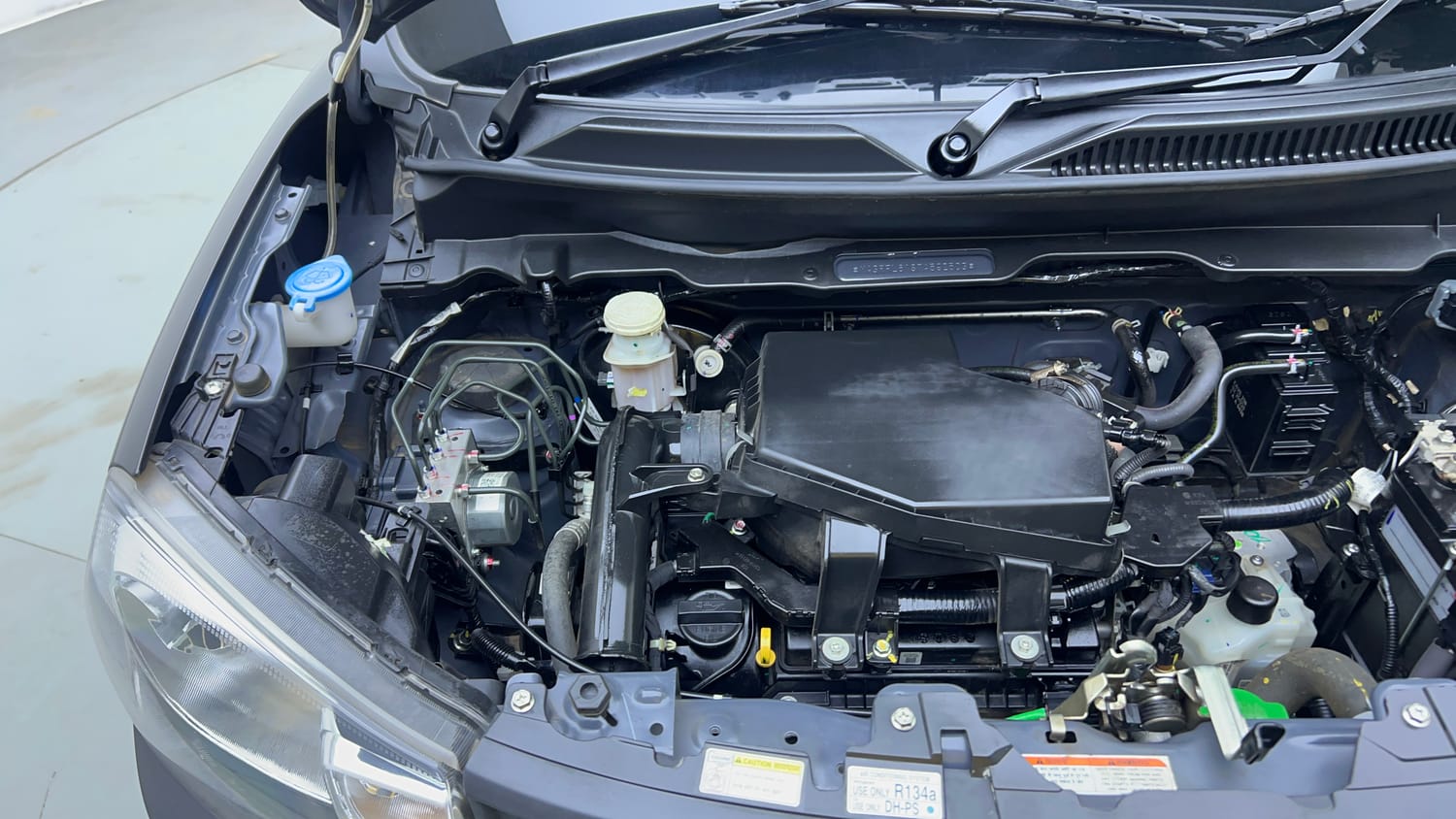 Used 2026 Maruti Suzuki S-Presso VXi Plus (O) AMT Petrol Automatic engine ENGINE RIGHT SIDE VIEW