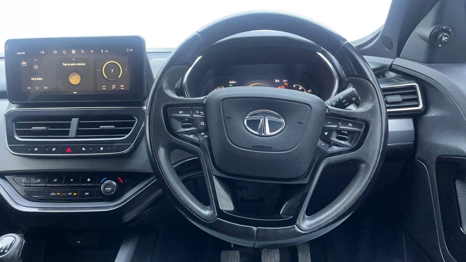 Used 2023 Tata Harrier XZ Plus Dark Edition Diesel Manual interior STEERING VIEW