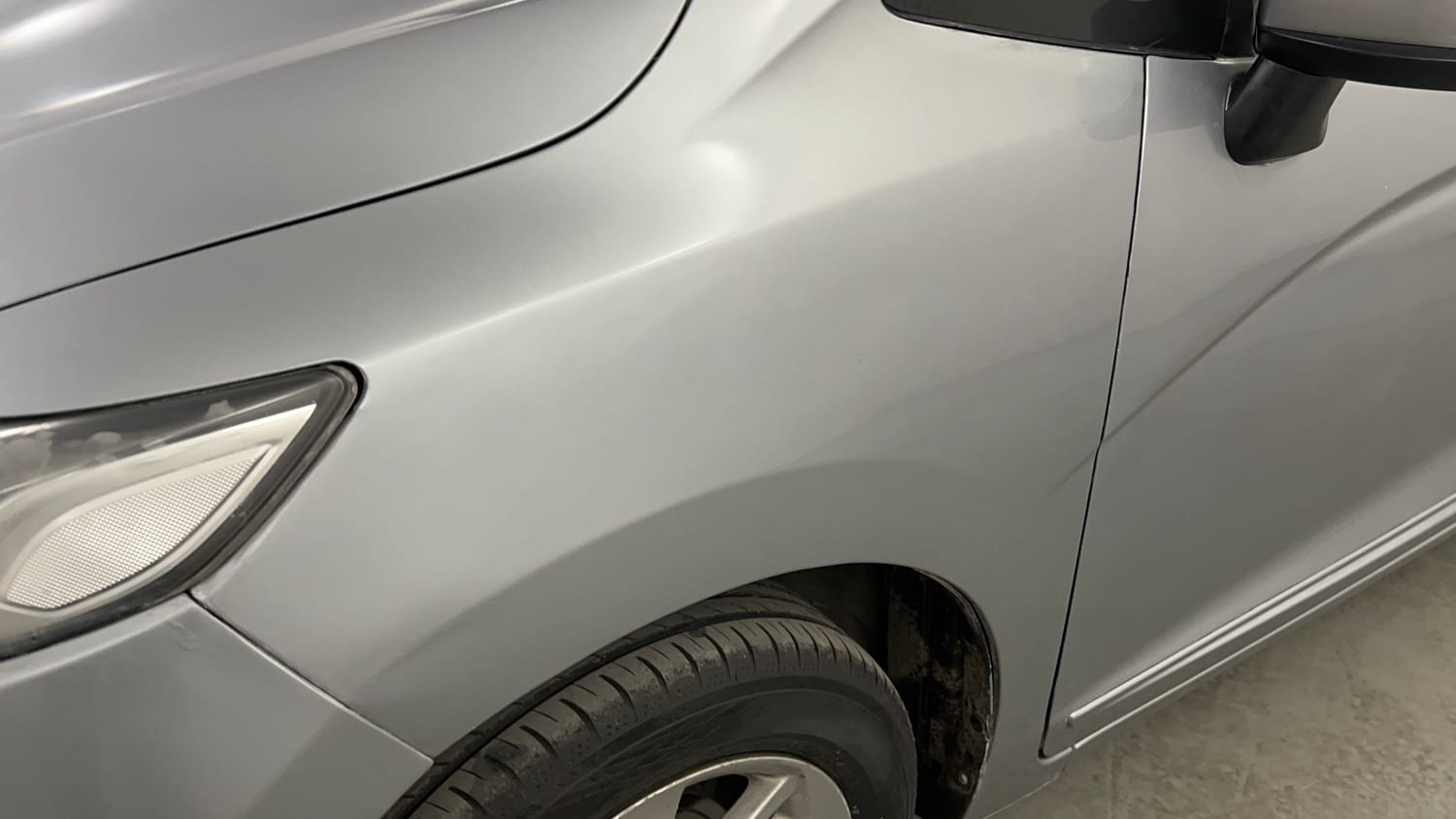 Used 2021 Honda Jazz VX CVT Petrol Automatic dents MINOR SCRATCH