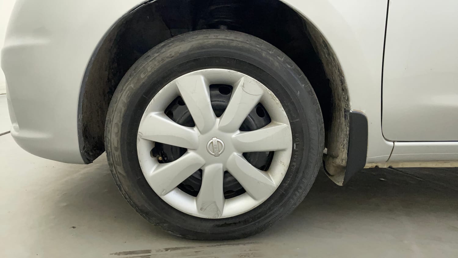 Used 2016 Nissan Micra Active XV Safety Pack Petrol Manual tyres LEFT FRONT TYRE RIM VIEW