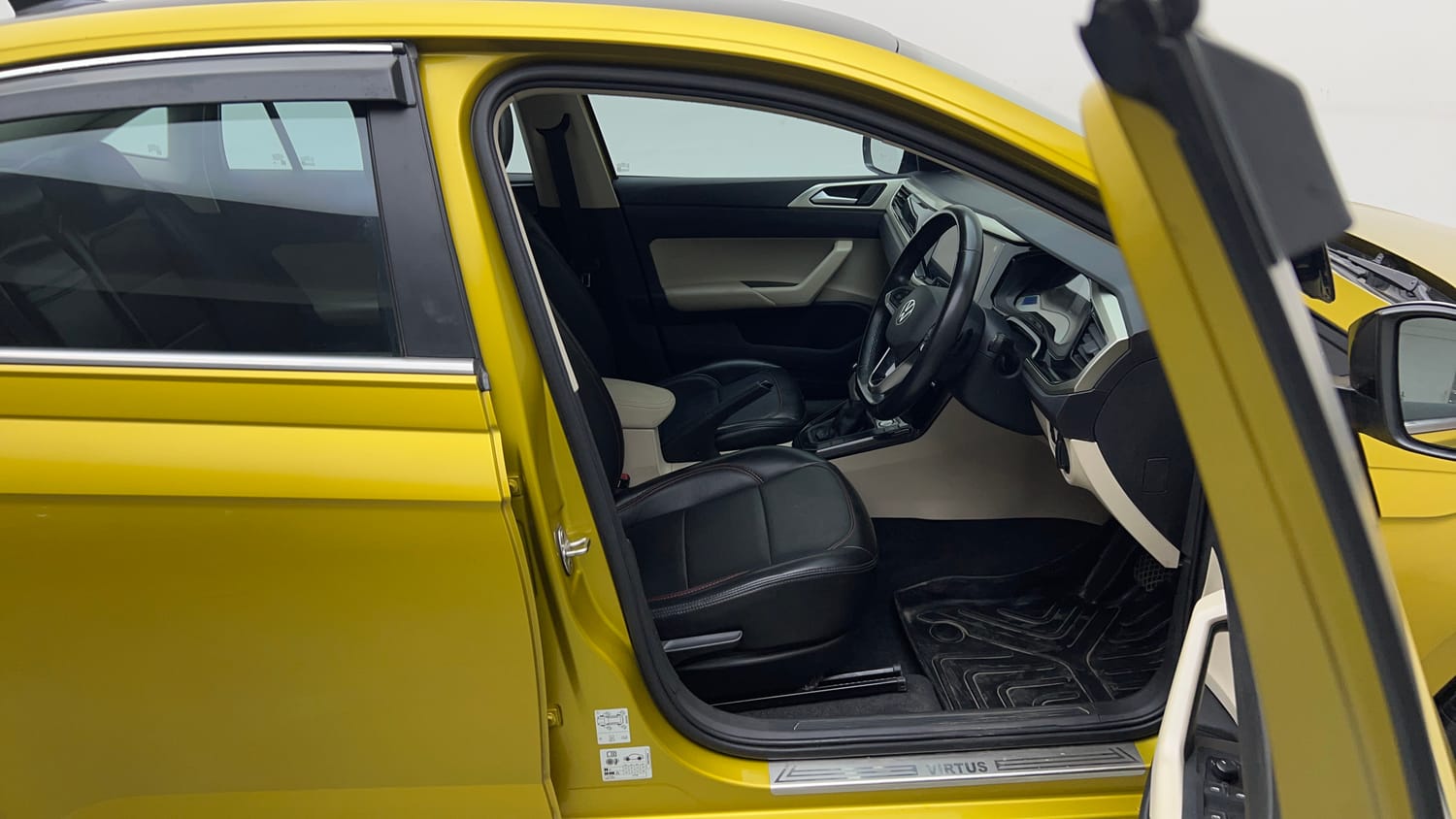 Used 2023 Volkswagen Virtus Highline 1.0 TSI AT Petrol Automatic interior RIGHT SIDE FRONT DOOR CABIN VIEW