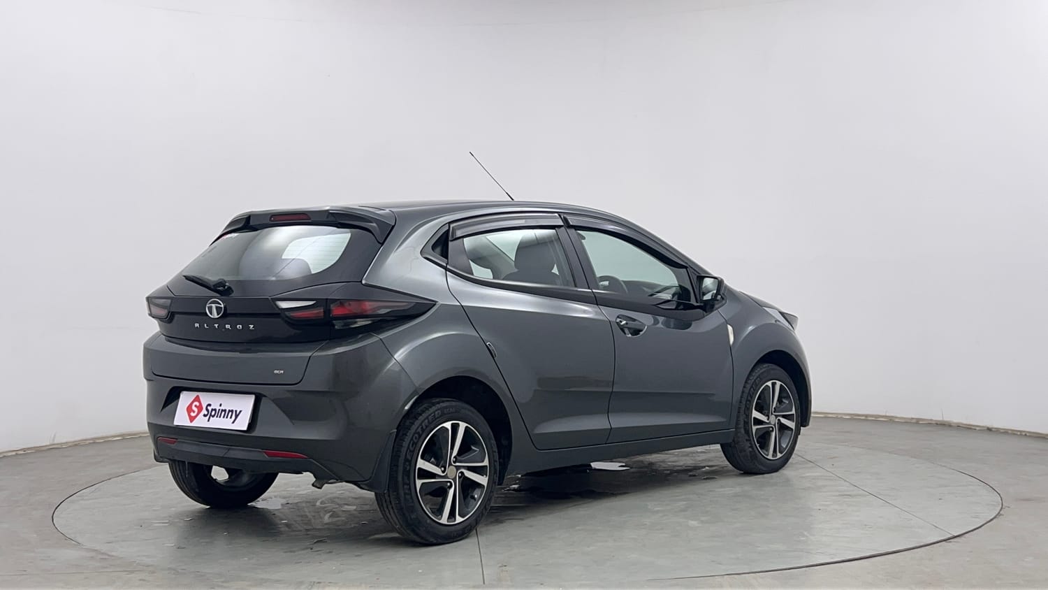 Used 2023 Tata Altroz XZA Petrol Petrol Automatic exterior RIGHT REAR CORNER VIEW