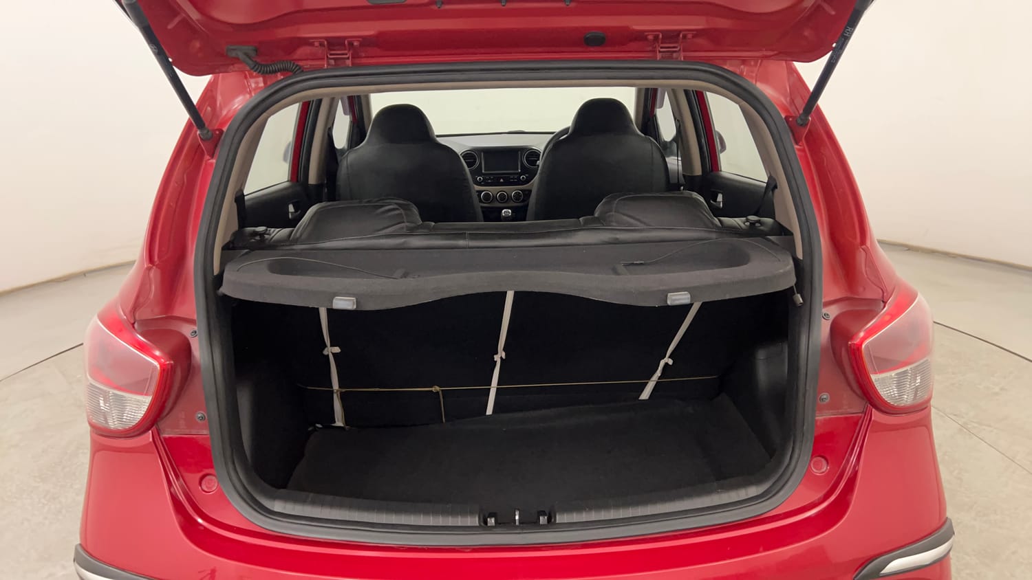 Used 2017 Hyundai Grand i10 Sportz (O) 1.2 Kappa VTVT Petrol Manual interior DICKY INSIDE VIEW