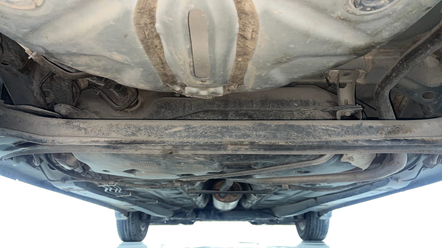 Used 2019 Maruti Suzuki Swift ZXi Plus AMT Petrol Automatic extra REAR UNDERBODY VIEW (TAKEN FROM REAR)