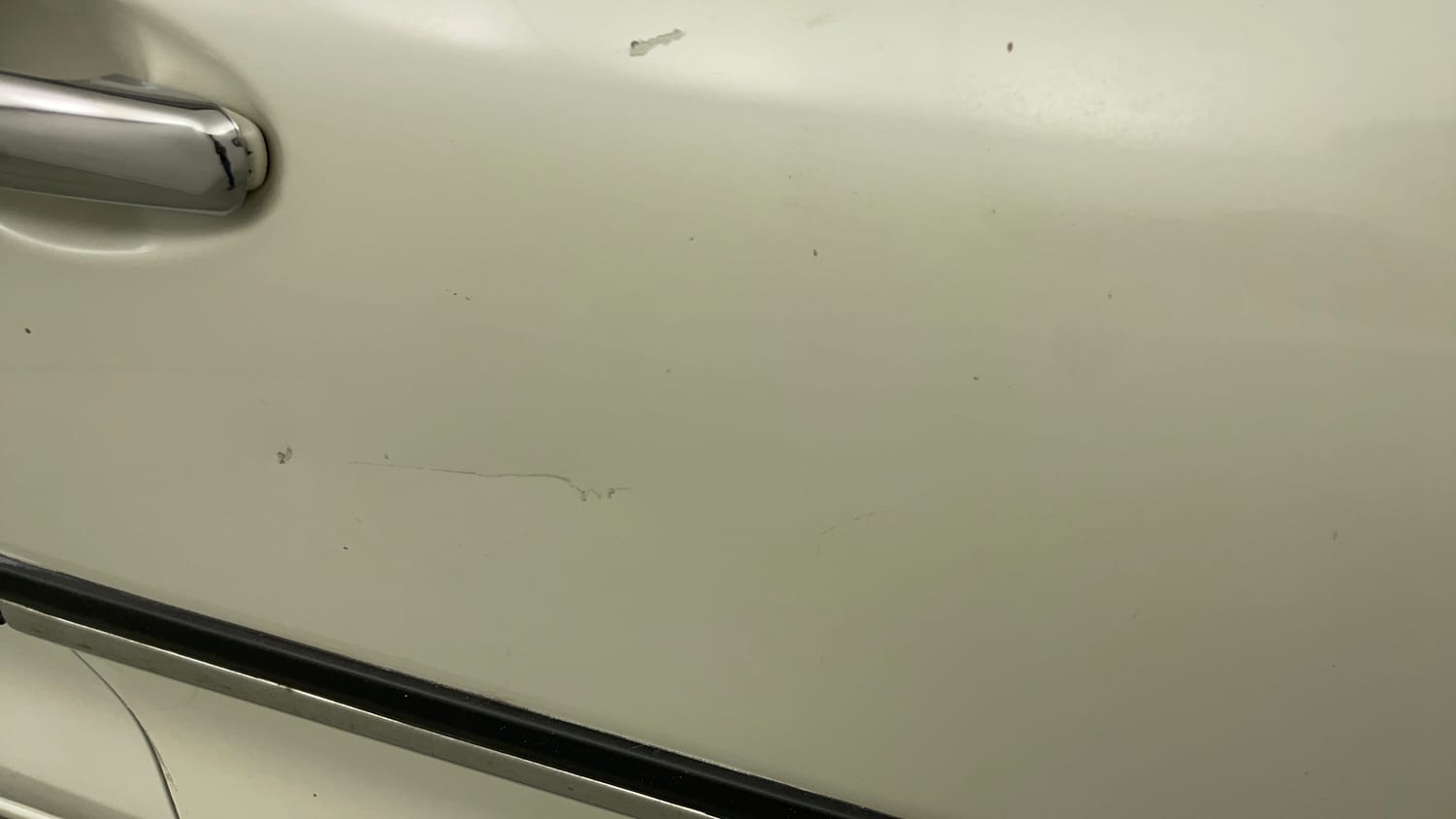Used 2017 Maruti Suzuki Dzire ZDi Plus AMT Diesel Automatic dents MINOR SCRATCH