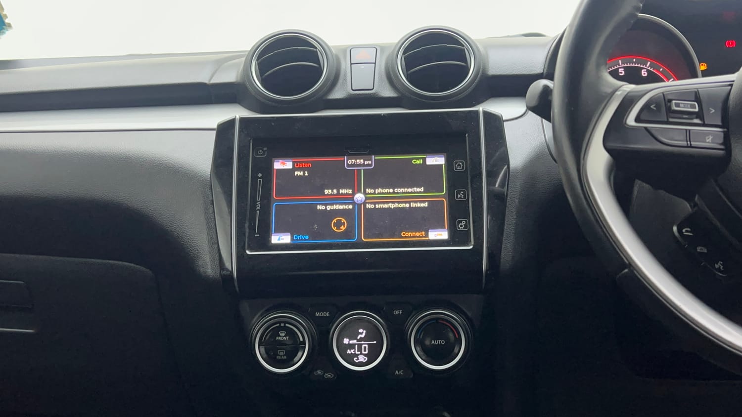 Used 2019 Maruti Suzuki Swift ZXi Plus AMT Petrol Automatic top_features Integrated (in-dash) music system