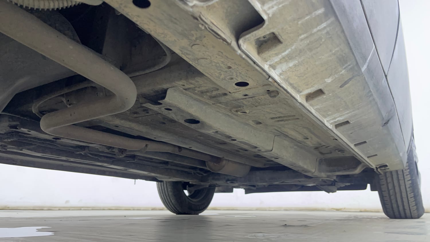 Used 2022 Tata Punch Accomplished MT Petrol Manual extra REAR RIGHT UNDERBODY VIEW