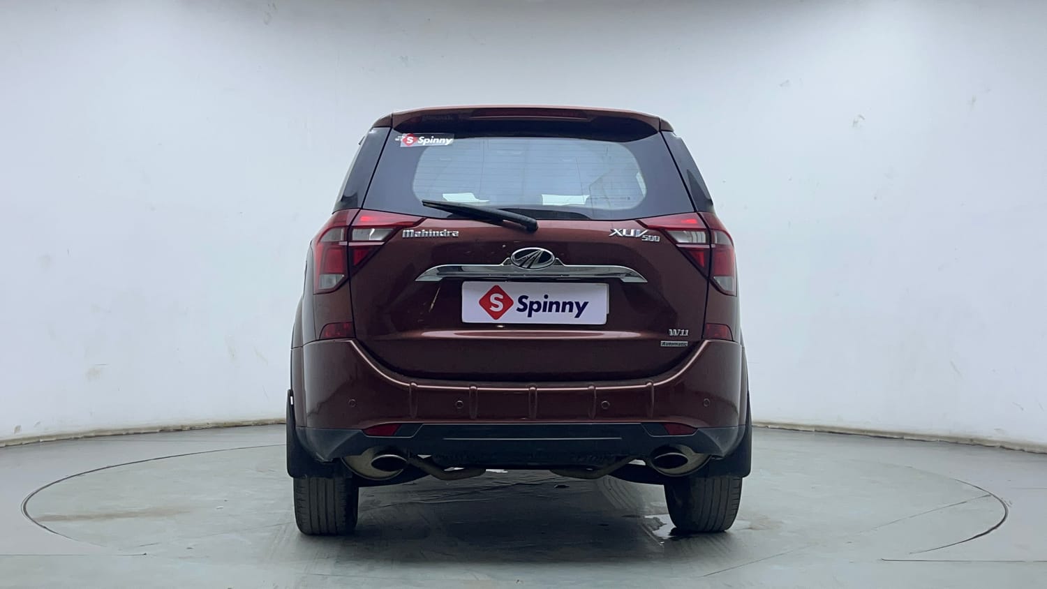 Used 2018 Mahindra XUV500 W11 AT Diesel Automatic exterior BACK VIEW