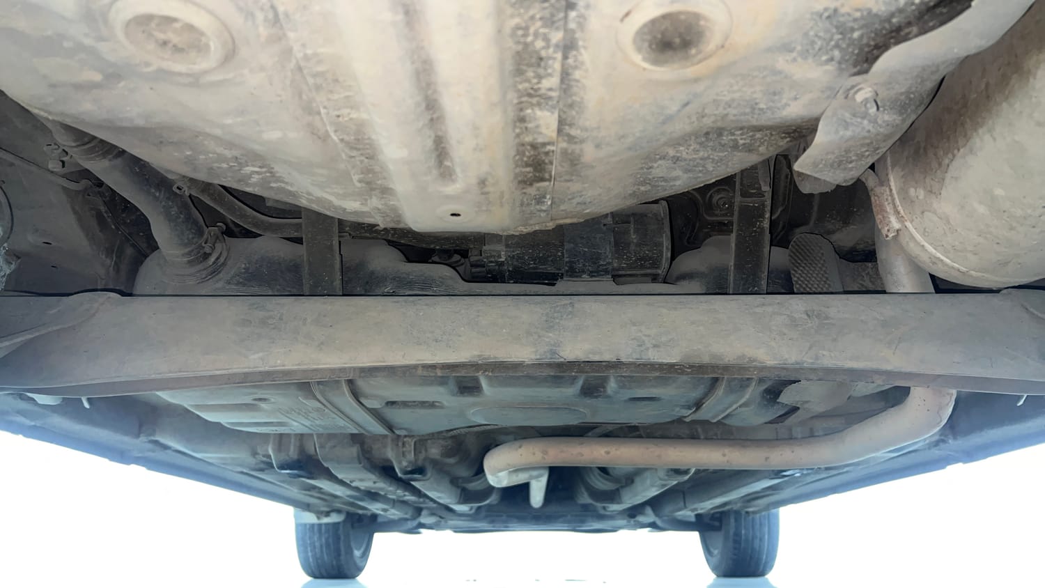Used 2016 Hyundai Elite i20 Asta 1.2 Petrol Manual extra REAR UNDERBODY VIEW (TAKEN FROM REAR)