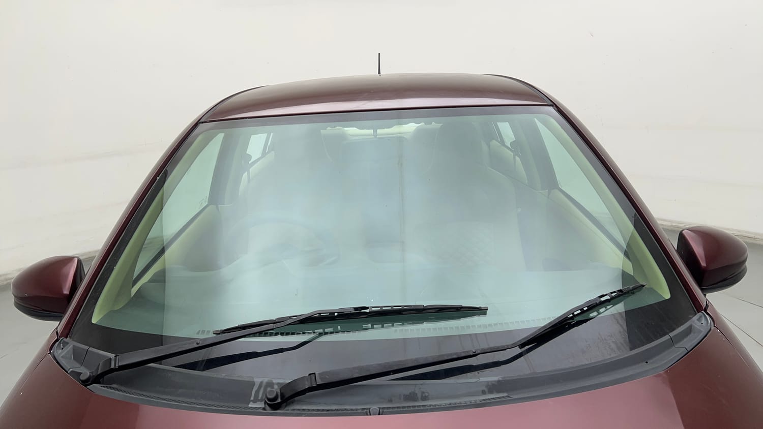 Used 2015 Honda Amaze 1.2 S i-VTEC Petrol Manual exterior FRONT WINDSHIELD VIEW