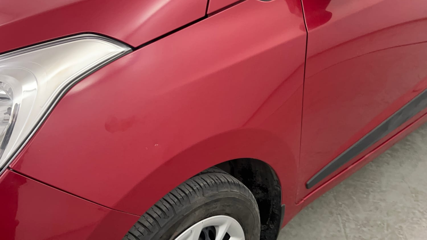 Used 2017 Hyundai Grand i10 Sportz (O) 1.2 Kappa VTVT Petrol Manual dents MINOR SCRATCH