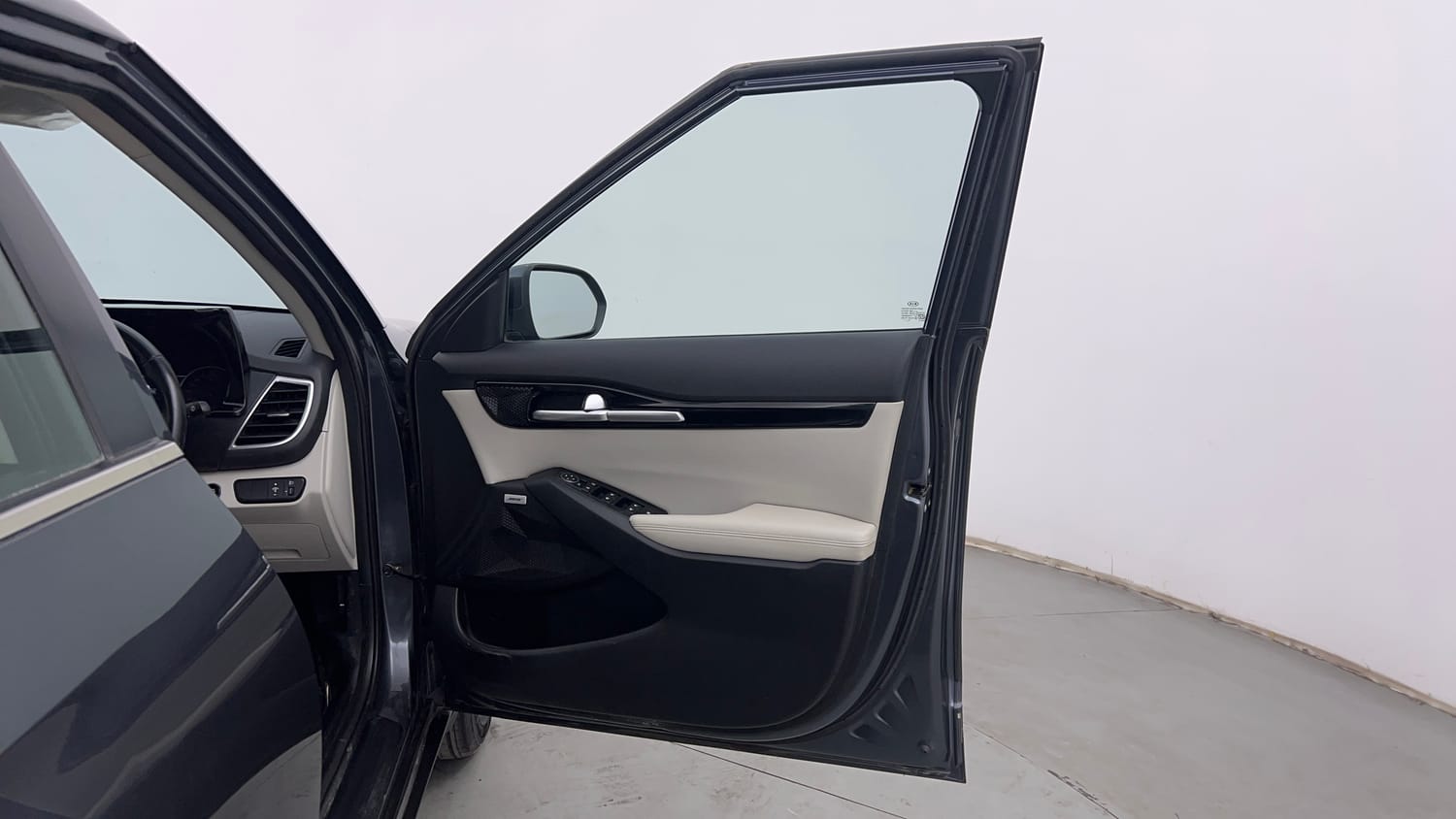 Used 2019 Kia Seltos HTX Plus 1.5 Diesel Diesel Manual interior RIGHT FRONT DOOR OPEN VIEW