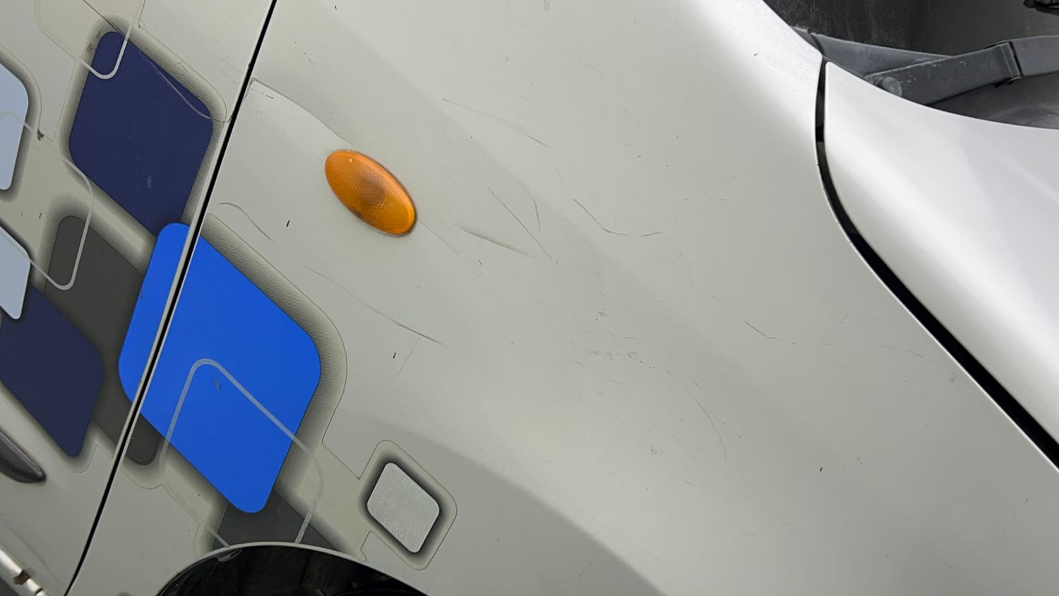 Used 2013 Maruti Suzuki Wagon R LXI CNG Cng Manual dents MINOR DENT