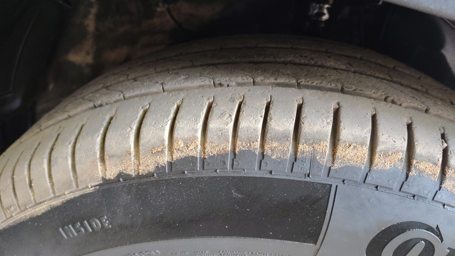 Used 2021 Kia Sonet HTX Plus 1.0 iMT Petrol Manual tyres RIGHT FRONT TYRE TREAD VIEW