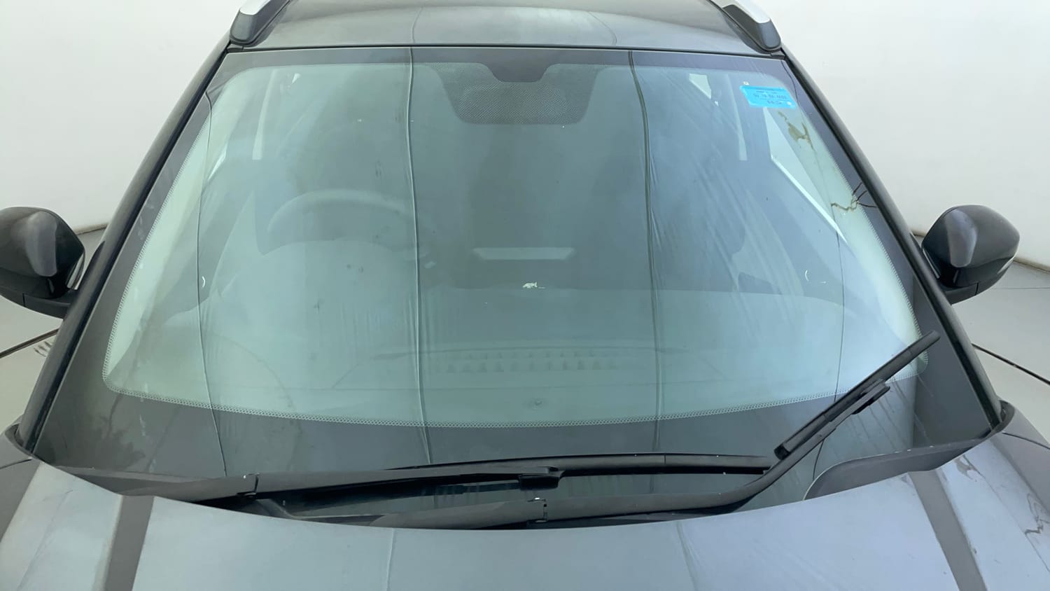 Used 2020 Tata Nexon XZ Plus Petrol Manual exterior FRONT WINDSHIELD VIEW