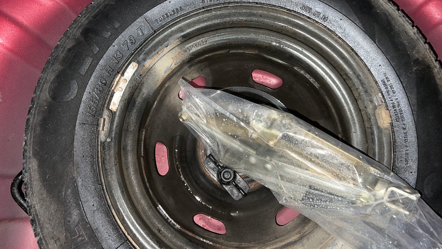 Used 2019 Datsun Redi-GO T (O) Petrol Manual tyres SPARE TYRE VIEW
