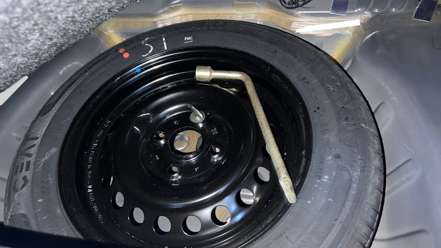 Used 2026 Maruti Suzuki S-Presso VXi Plus (O) AMT Petrol Automatic tyres SPARE TYRE VIEW